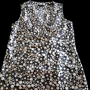 Spense Black and White Silky Top. EUC, Size Medium